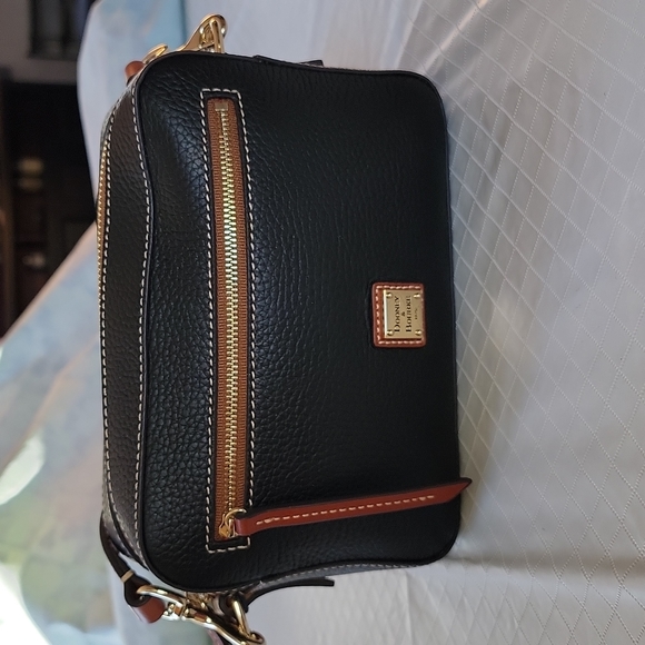 Dooney & Bourke Bags Dooney Bourke Pebble Grain Camera Bag